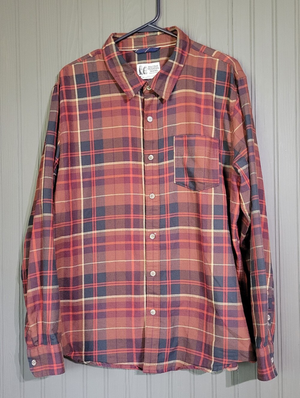 Marmot Mountain Works Flannel Long Sleeve Button Down Shirt Plaid Red Men's LG